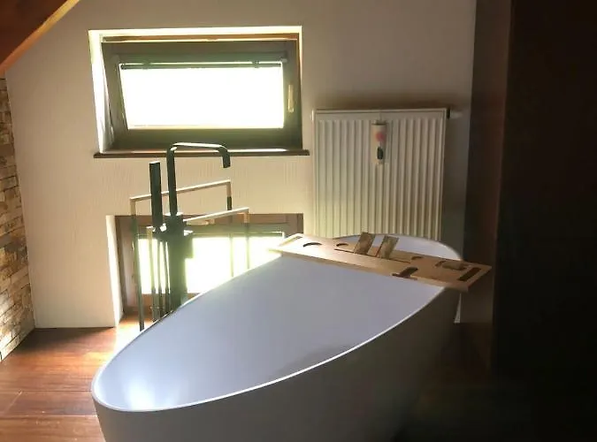 Semesterbostad Zahradny Domcek *